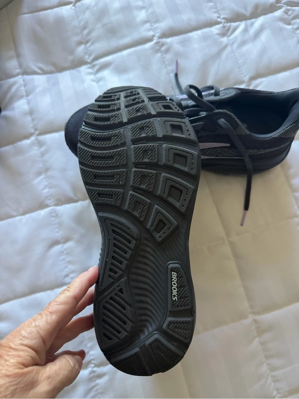 Brooks Ghost 17 Black Running Shoes with Mint and Light Purple Accents